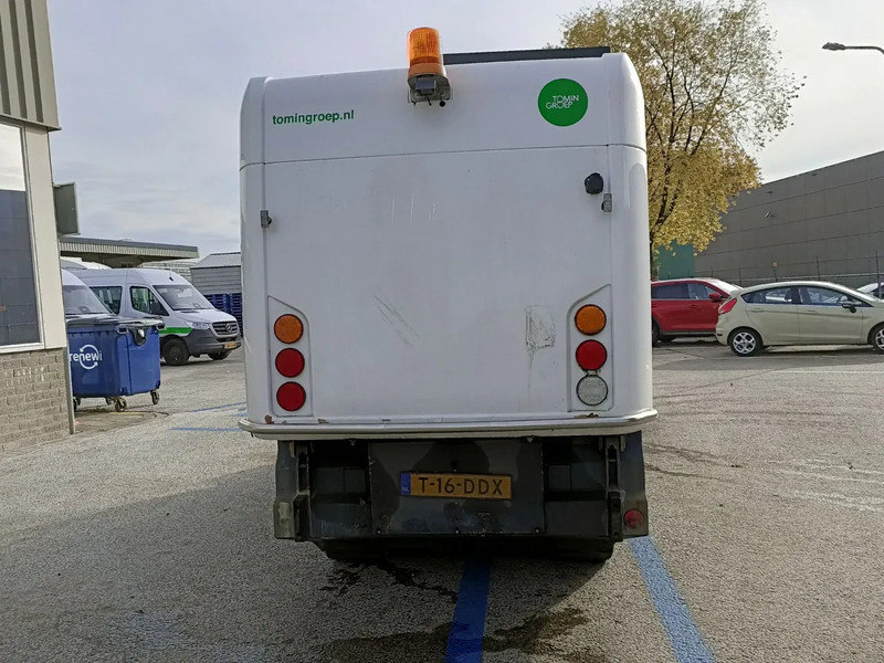 Ravo 540 - Penyapu jalan: gambar 5 Ravo 540 - Penyapu jalan: gambar 5