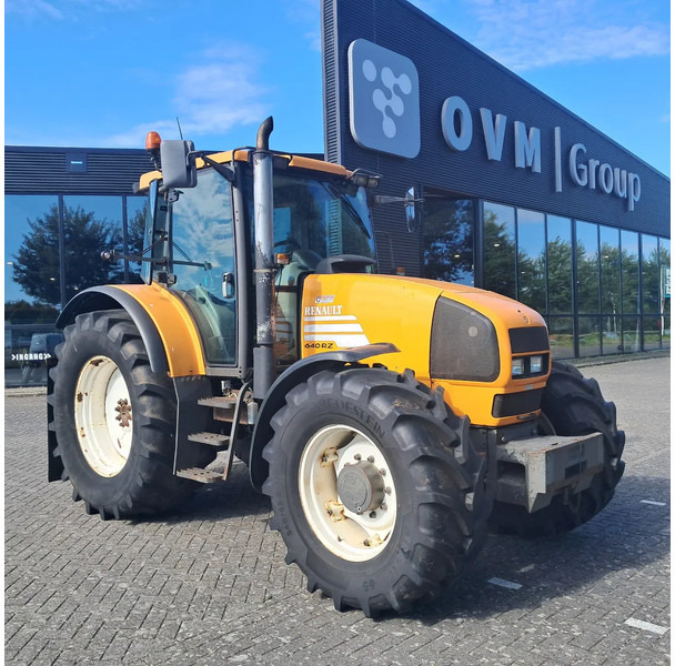 Renault ARES 640 RZ ARES 640 RZ - Traktor: gambar 1 Renault ARES 640 RZ ARES 640 RZ - Traktor: gambar 1