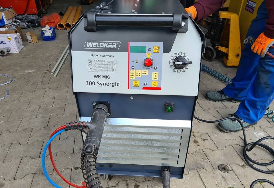 SPAWARKA MIG WELDKAR 300 Synergic 300A - Peralatan las: gambar 3 SPAWARKA MIG WELDKAR 300 Synergic 300A - Peralatan las: gambar 3