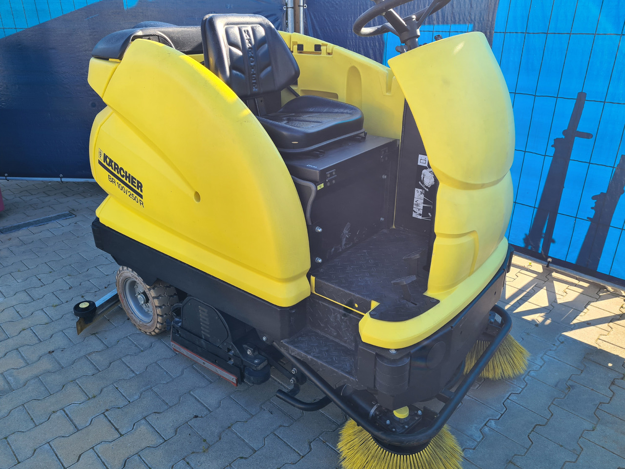 Kärcher BR 100/250 - Pengering penggosok: gambar 1 Kärcher BR 100/250 - Pengering penggosok: gambar 1