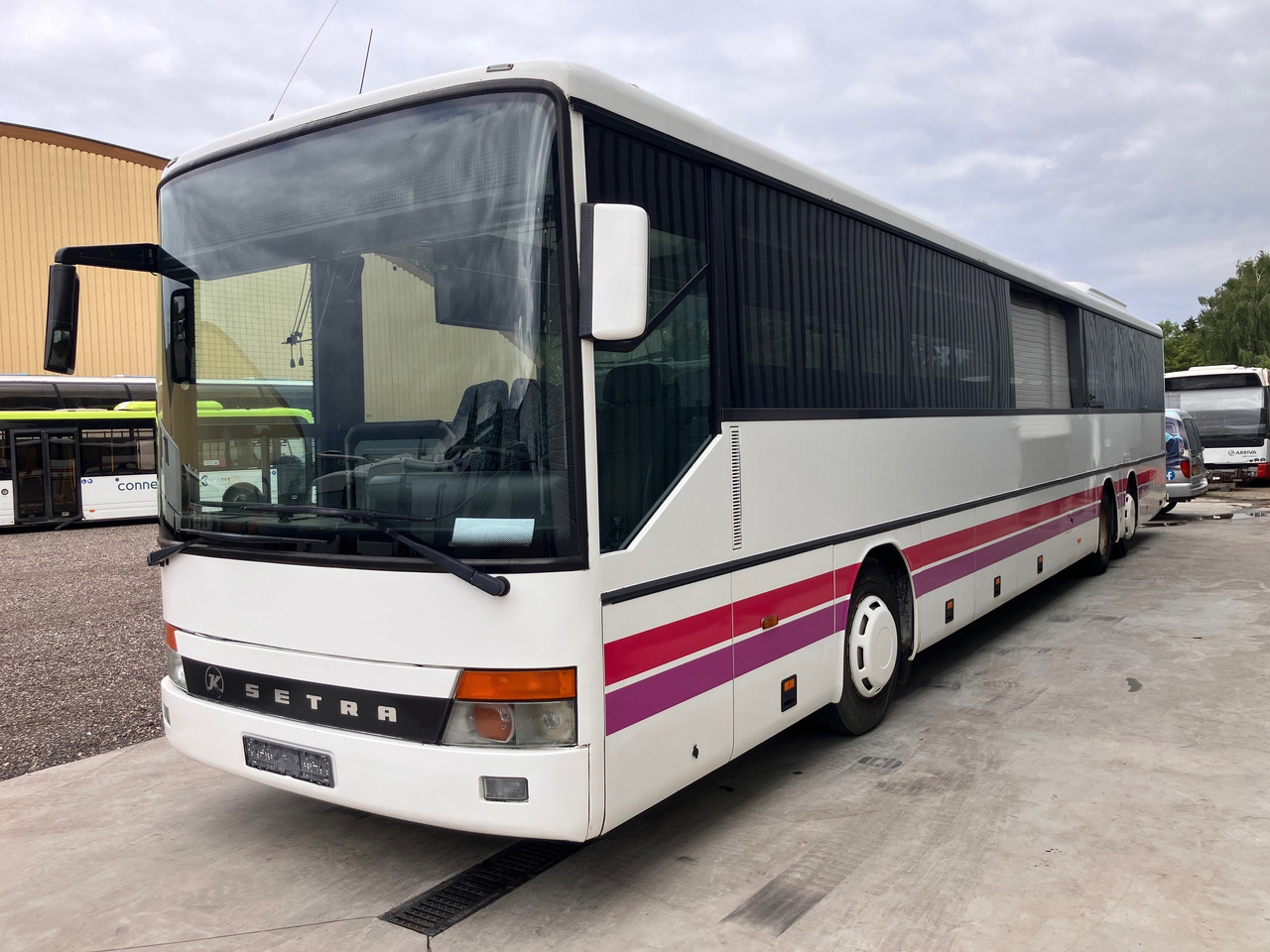 SETRA S319 UL (chassis work) - Bus pinggiran kota: gambar 3 SETRA S319 UL (chassis work) - Bus pinggiran kota: gambar 3
