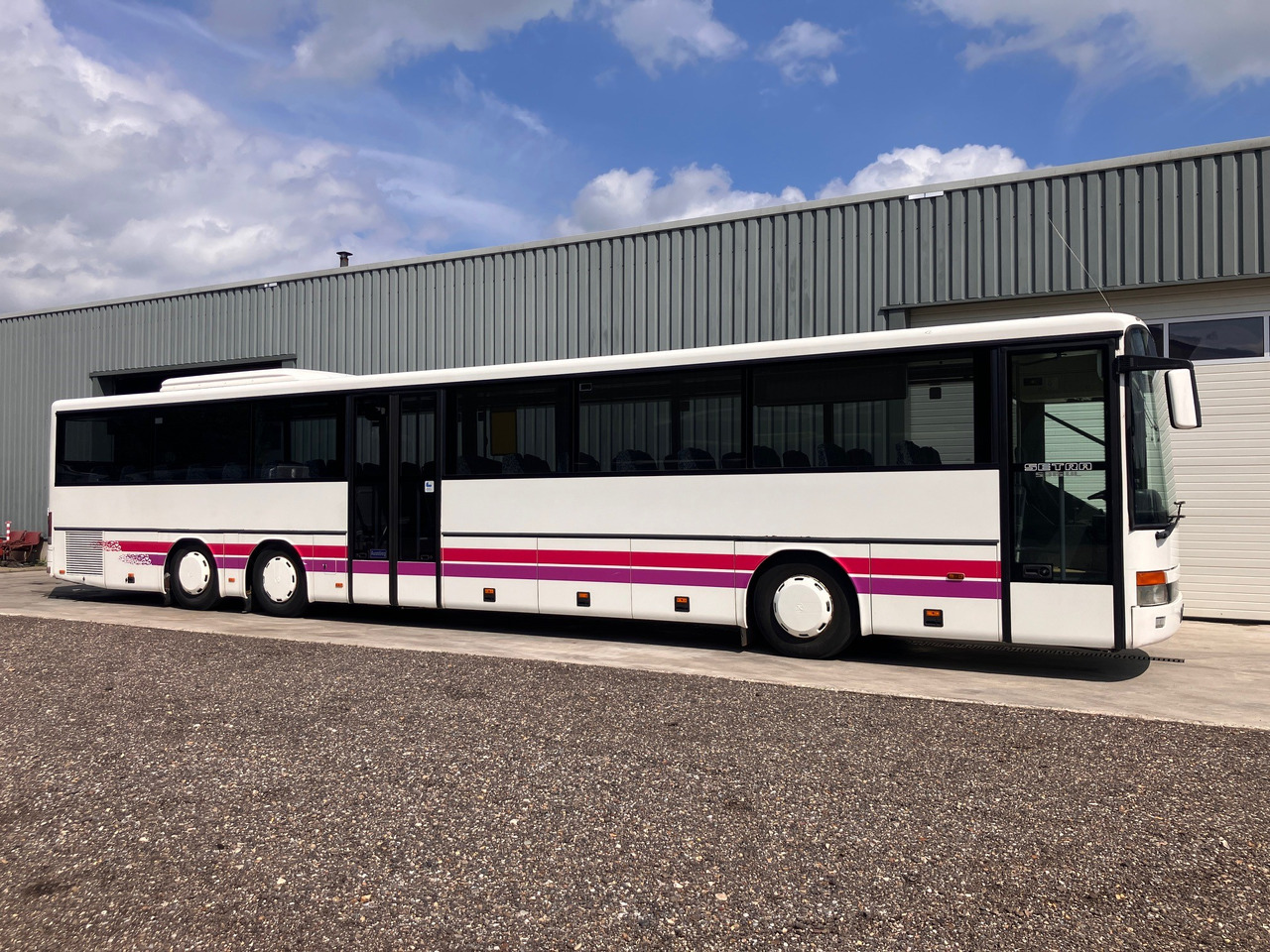 SETRA S319 UL (chassis work) - Bus pinggiran kota: gambar 1 SETRA S319 UL (chassis work) - Bus pinggiran kota: gambar 1