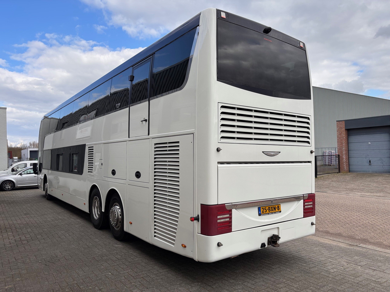 Vanhool TD927 Astromega EURO 5 Dubbeldekker 90 pax - Bus tingkat: gambar 4 Vanhool TD927 Astromega EURO 5 Dubbeldekker 90 pax - Bus tingkat: gambar 4