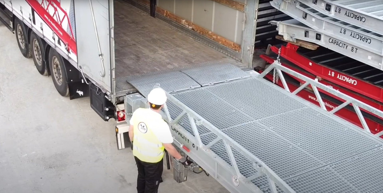 Loading Ramp with with hydraulic tilting bridge - AZ RAMP - STAR- 8T FULL GALVA - Memuat ramp: gambar 4 Loading Ramp with with hydraulic tilting bridge - AZ RAMP - STAR- 8T FULL GALVA - Memuat ramp: gambar 4
