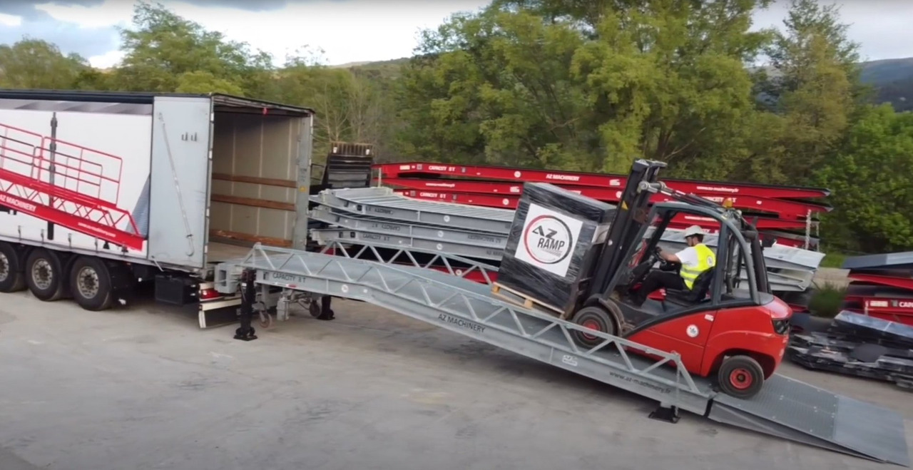 Loading Ramp with with hydraulic tilting bridge - AZ RAMP - STAR- 8T FULL GALVA - Memuat ramp: gambar 5 Loading Ramp with with hydraulic tilting bridge - AZ RAMP - STAR- 8T FULL GALVA - Memuat ramp: gambar 5
