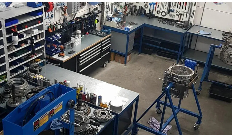 Volvo Versnellingsbak PT1562 oem 22648 - Gearbox untuk Tempat sampah artikulasi: gambar 4 Volvo Versnellingsbak PT1562 oem 22648 - Gearbox untuk Tempat sampah artikulasi: gambar 4