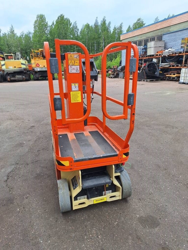 JLG 1230 ES uudet akut!! - Scissor lifts: gambar 4 JLG 1230 ES uudet akut!! - Scissor lifts: gambar 4