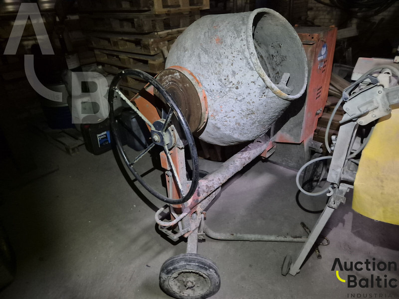 Belle Pemier 100 xt - Pengaduk semen: gambar 1 Belle Pemier 100 xt - Pengaduk semen: gambar 1