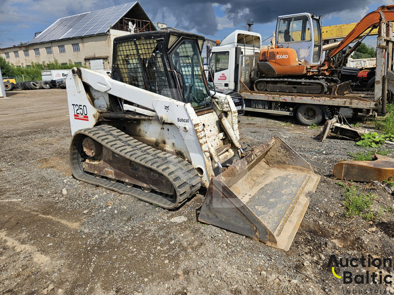 Bobcat T 250 - Crawler loader: gambar 2 Bobcat T 250 - Crawler loader: gambar 2