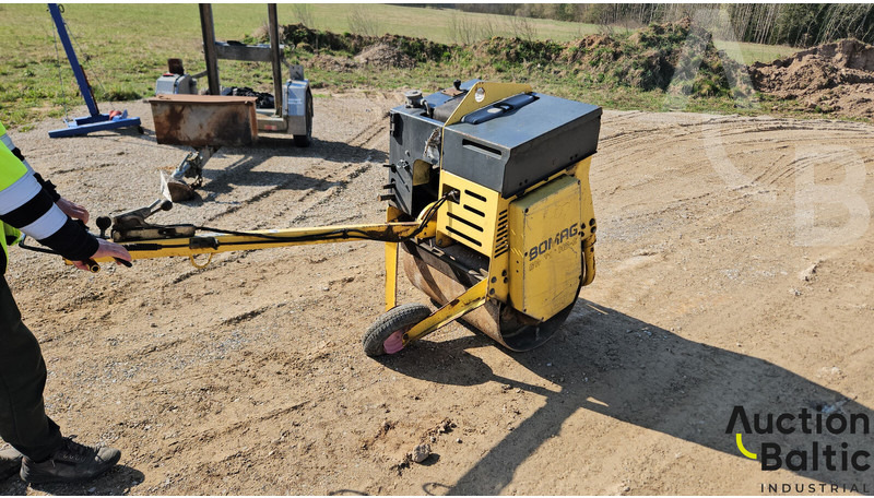 Bomag BW 71EHB-2 - Roller: gambar 4 Bomag BW 71EHB-2 - Roller: gambar 4