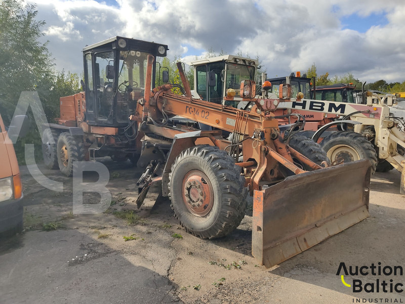 Brianskij Arsenal GS-14.02 - Grader: gambar 2 Brianskij Arsenal GS-14.02 - Grader: gambar 2