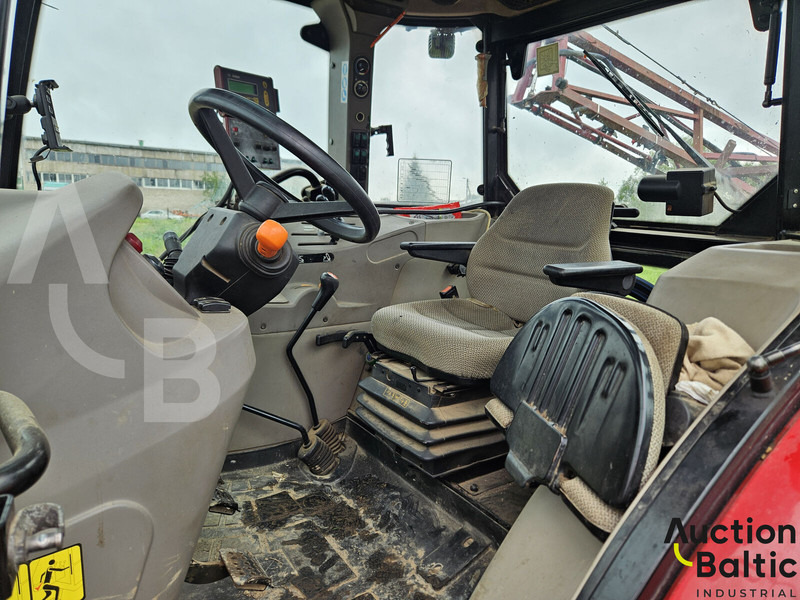 Case IH Farmall 105 A - Traktor: gambar 5 Case IH Farmall 105 A - Traktor: gambar 5