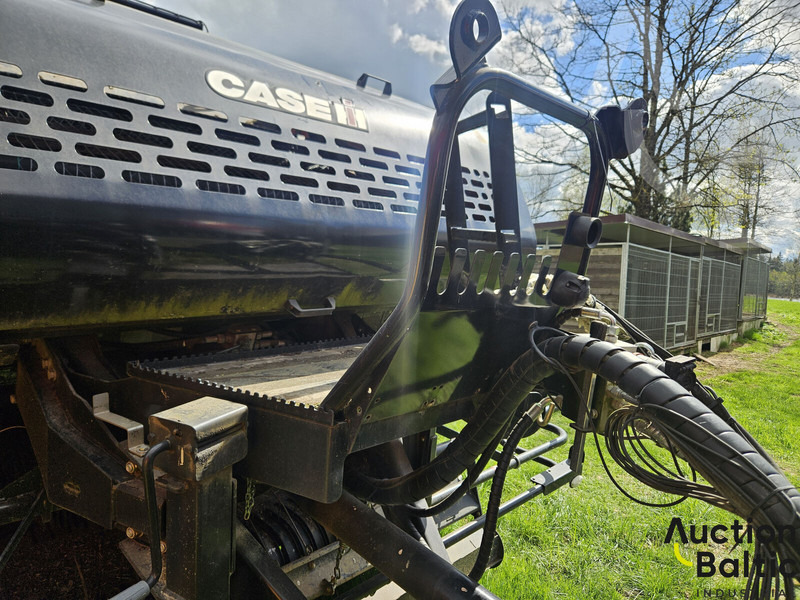 Baler bulat Case IH RB545Silage: gambar 17 Baler bulat Case IH RB545Silage: gambar 17