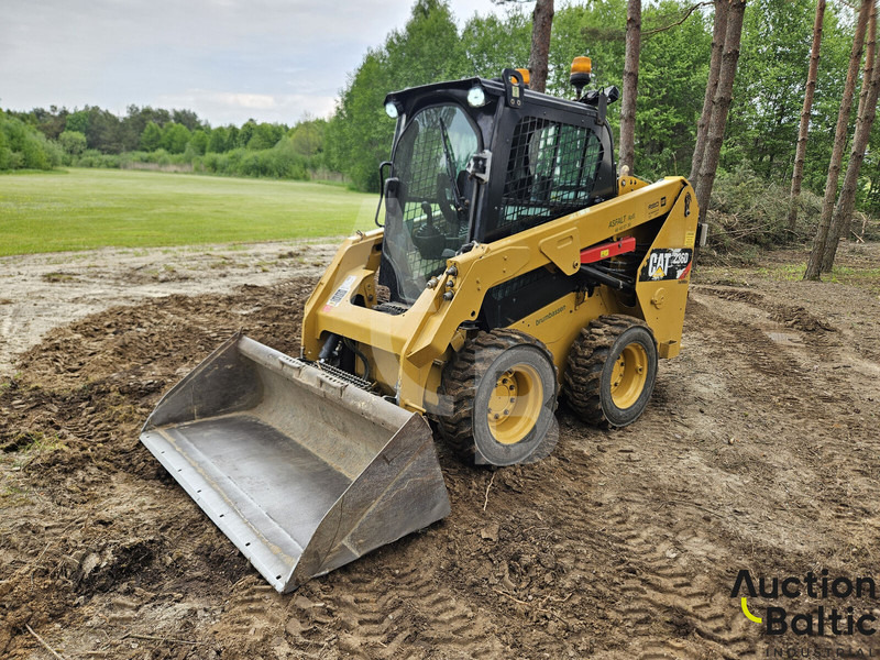 Caterpillar 236 D - Skid steer: gambar 1 Caterpillar 236 D - Skid steer: gambar 1
