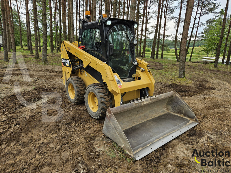 Caterpillar 236 D - Skid steer: gambar 2 Caterpillar 236 D - Skid steer: gambar 2