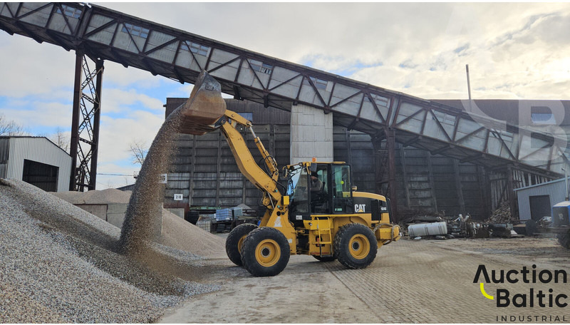 Caterpillar 924 G - Wheel loader: gambar 5 Caterpillar 924 G - Wheel loader: gambar 5