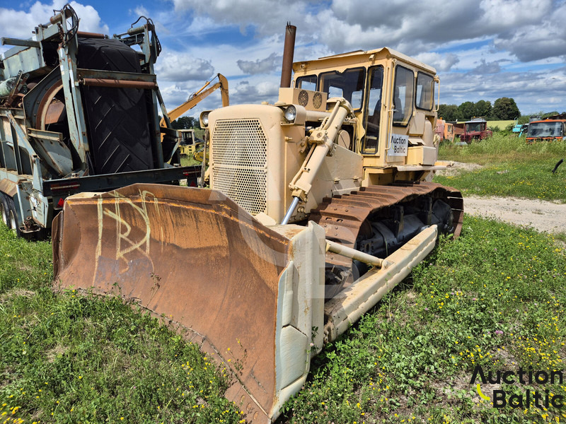 Caterpillar - Bulldozer: gambar 1 Caterpillar - Bulldozer: gambar 1