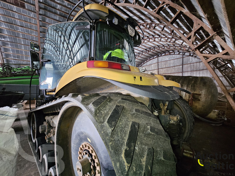 Challenger MT 865 - Traktor terlacak: gambar 4 Challenger MT 865 - Traktor terlacak: gambar 4