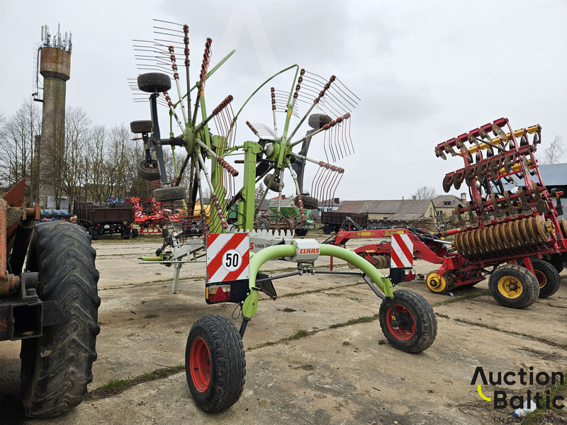 Claas Liner 2600 - Tedder/ Menyapu: gambar 4 Claas Liner 2600 - Tedder/ Menyapu: gambar 4