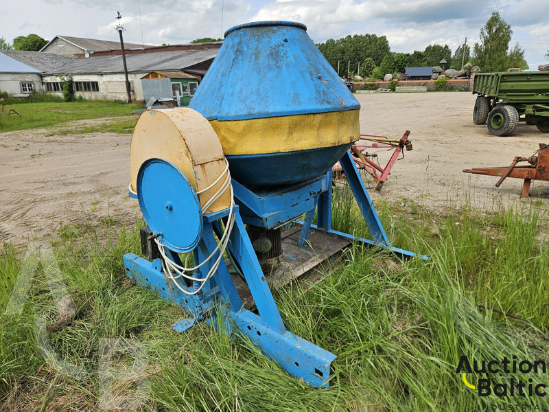 Concrete mixer - Pengaduk semen: gambar 2 Concrete mixer - Pengaduk semen: gambar 2