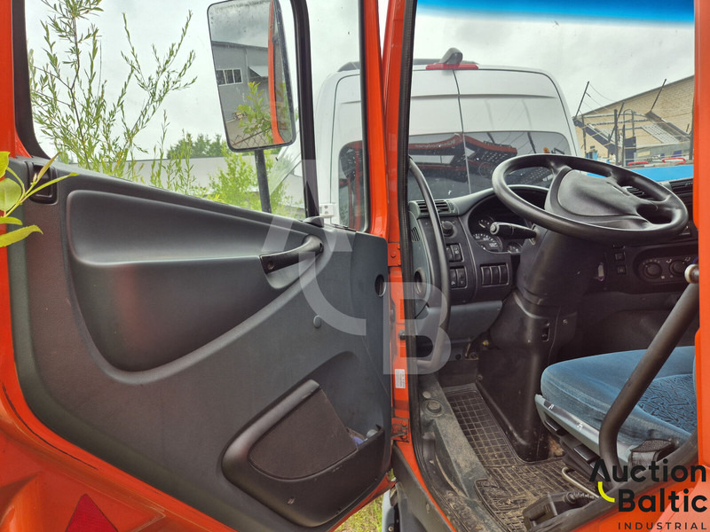 DAF AE75PC - Truk pengangkut mobil: gambar 5 DAF AE75PC - Truk pengangkut mobil: gambar 5