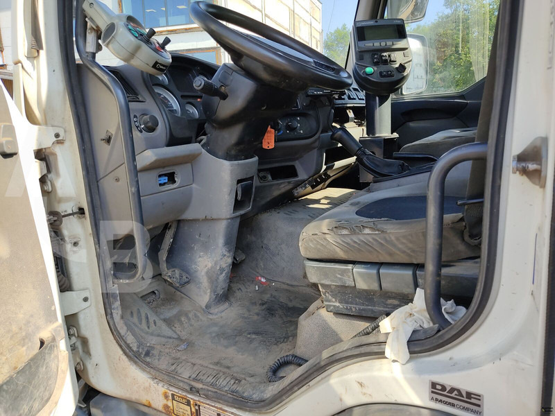DAF LF45.160 - Penyapu jalan: gambar 5 DAF LF45.160 - Penyapu jalan: gambar 5