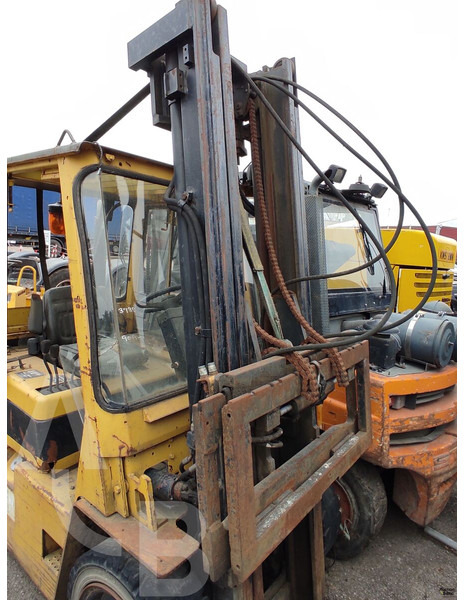 Daewoo D 30 S II - Forklift diesel: gambar 4 Daewoo D 30 S II - Forklift diesel: gambar 4