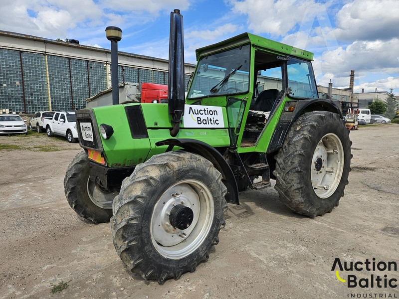 Deutz-Fahr D 1026 A-S - Traktor: gambar 2 Deutz-Fahr D 1026 A-S - Traktor: gambar 2