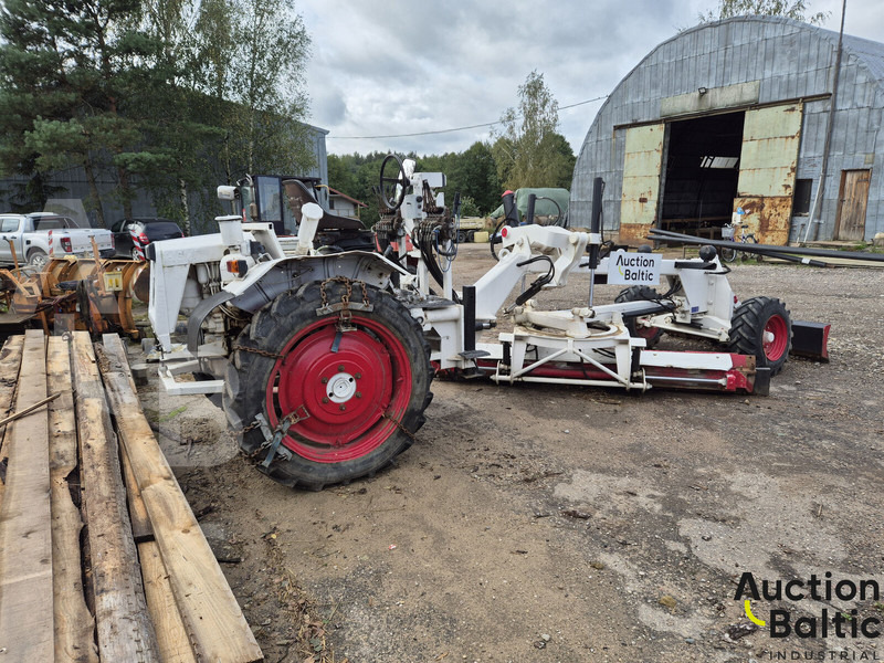 Ei Attachments 09.NH.2750 - Grader: gambar 4 Ei Attachments 09.NH.2750 - Grader: gambar 4