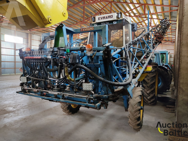 Evrard AM 2502 - Penyemprot self-propelled: gambar 4 Evrard AM 2502 - Penyemprot self-propelled: gambar 4