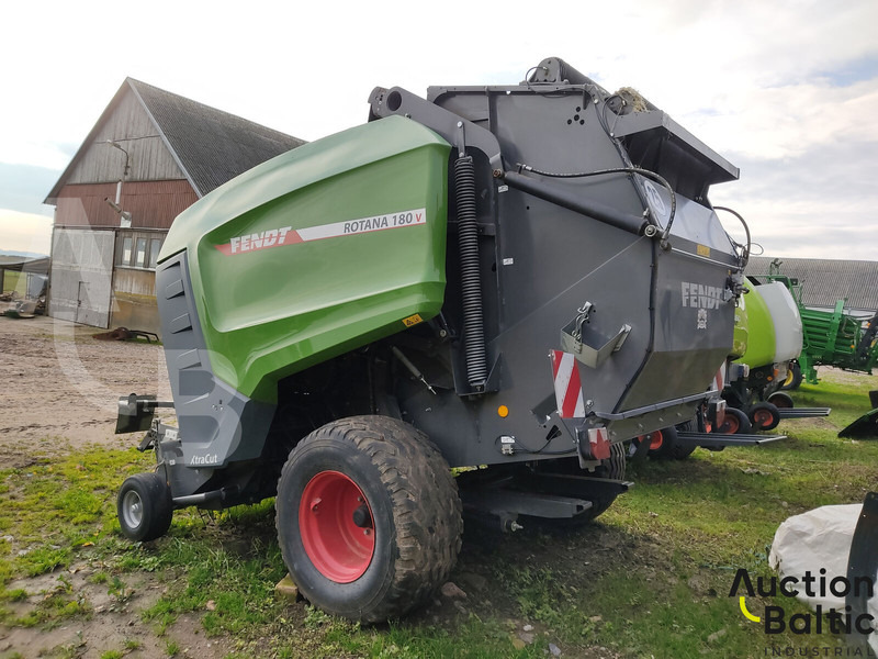 Fendt Rotana 180V Xtracut - Baler bulat: gambar 3 Fendt Rotana 180V Xtracut - Baler bulat: gambar 3