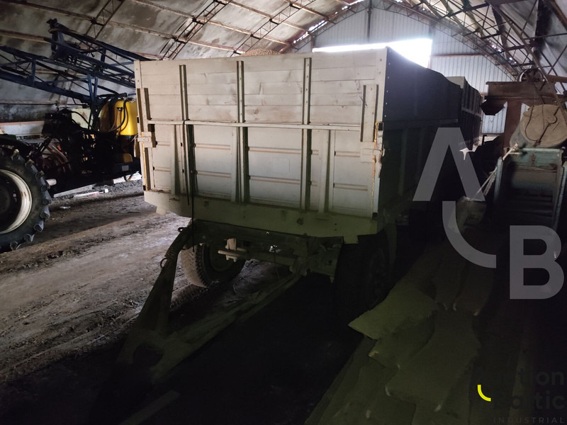 GKB 817 - Trailer jungkit: gambar 2 GKB 817 - Trailer jungkit: gambar 2