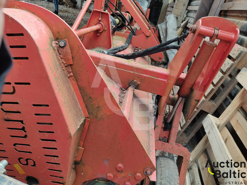 Mesin pemotong chopper/ Mulcher Humus: gambar 9