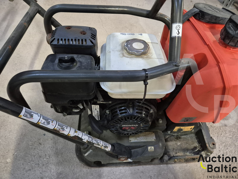 Husqvarna LF80 - Pelat getar: gambar 5 Husqvarna LF80 - Pelat getar: gambar 5