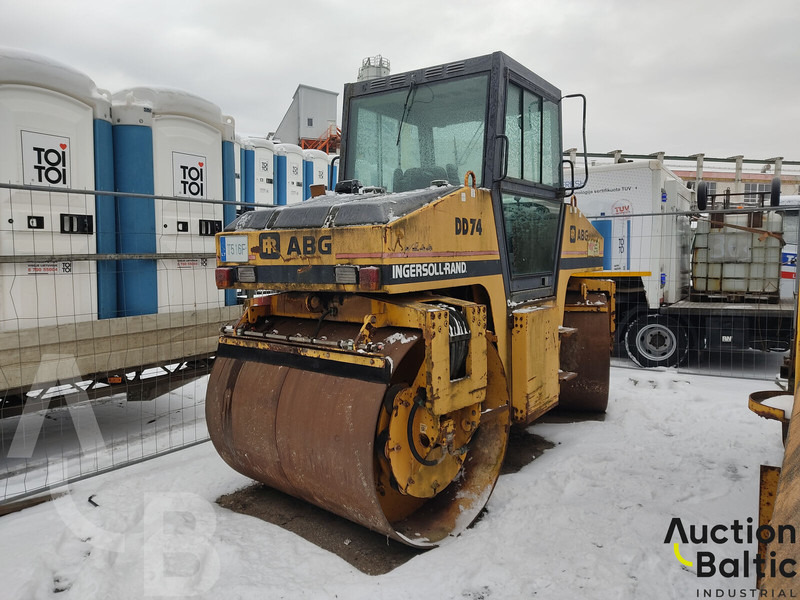 Ingersoll Rand DD74 - Roller: gambar 1 Ingersoll Rand DD74 - Roller: gambar 1