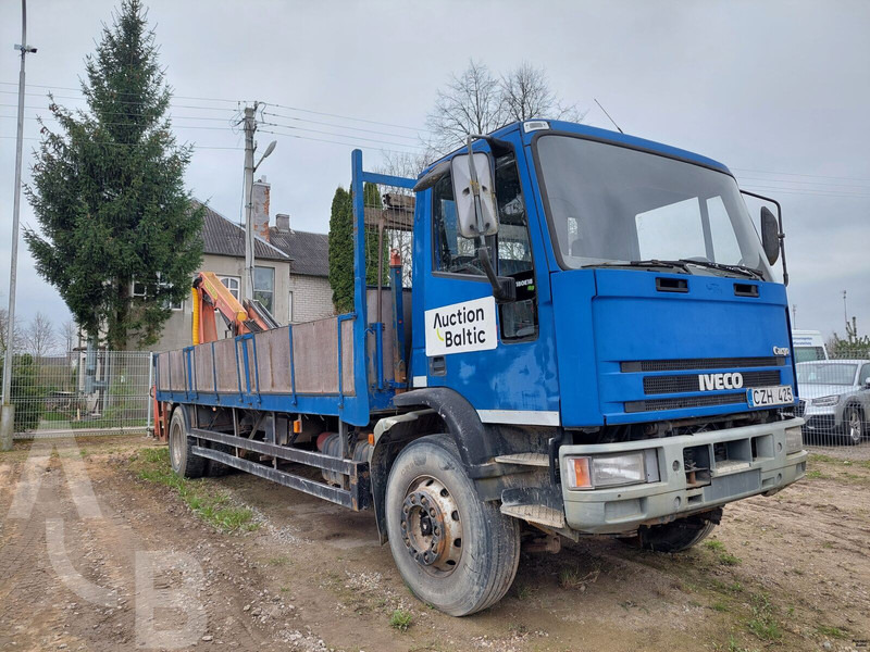 Iveco 180E18 - Truk flatbed, Truk derek: gambar 1 Iveco 180E18 - Truk flatbed, Truk derek: gambar 1