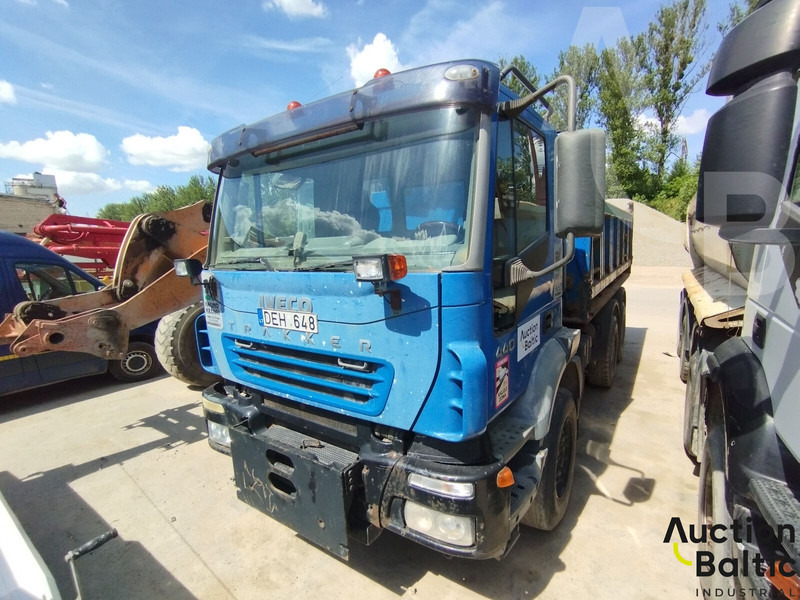 Iveco 260 E44 - Truk jungkit: gambar 5 Iveco 260 E44 - Truk jungkit: gambar 5