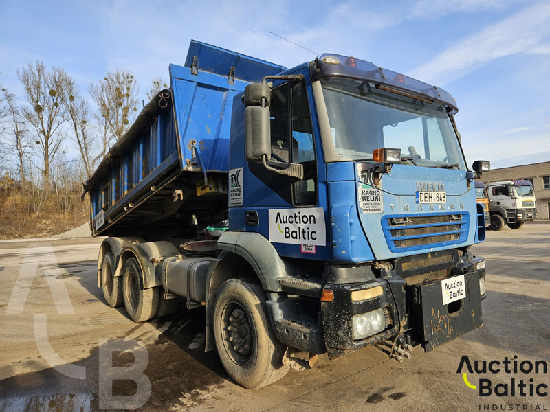 Iveco 260E44 - Truk jungkit: gambar 2 Iveco 260E44 - Truk jungkit: gambar 2