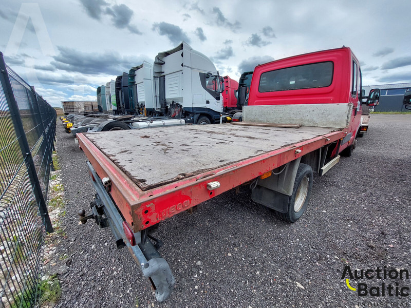 Iveco 50C18 - Truk flatbed: gambar 4 Iveco 50C18 - Truk flatbed: gambar 4