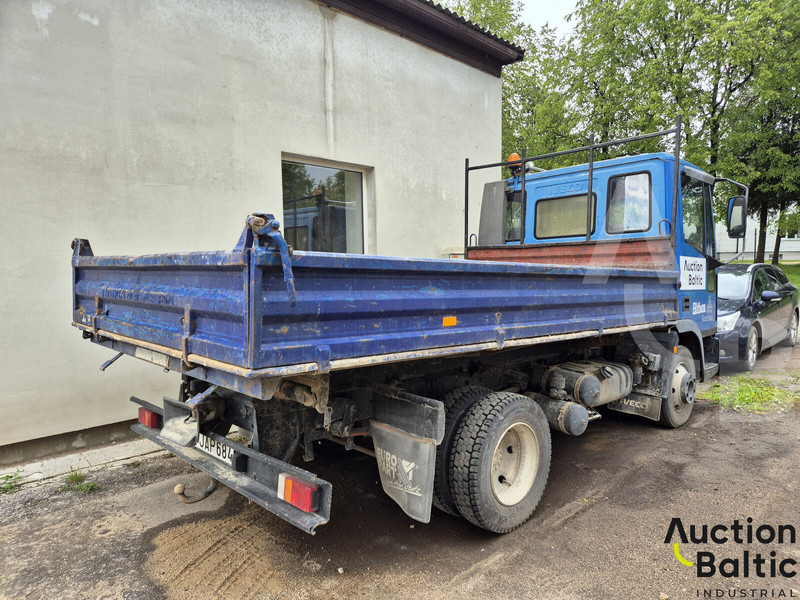 Iveco 65E10 - Truk jungkit: gambar 4 Iveco 65E10 - Truk jungkit: gambar 4