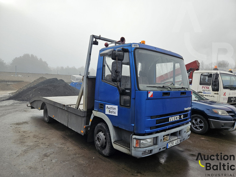 Iveco 75E14 - Mobil derek: gambar 2 Iveco 75E14 - Mobil derek: gambar 2