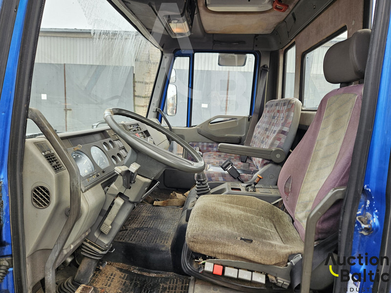 Iveco 75E14 - Mobil derek: gambar 5 Iveco 75E14 - Mobil derek: gambar 5