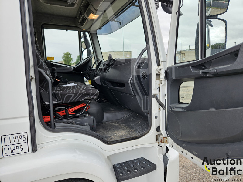 Iveco Euro Cargo 120E 25 - Truk berpendingin: gambar 5 Iveco Euro Cargo 120E 25 - Truk berpendingin: gambar 5