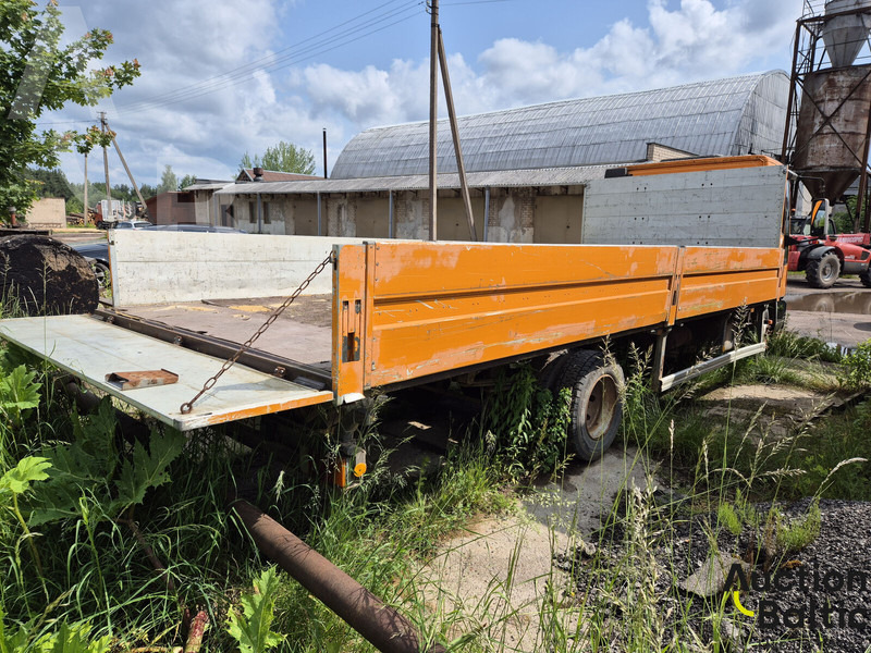 Iveco ML80E17 - Truk flatbed: gambar 3 Iveco ML80E17 - Truk flatbed: gambar 3