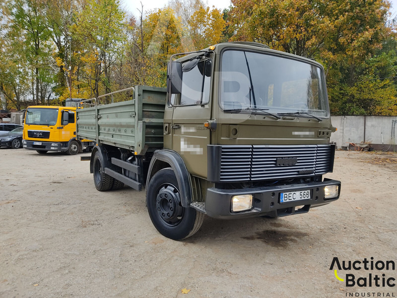 Iveco Magirus 110-17 - Truk flatbed: gambar 1 Iveco Magirus 110-17 - Truk flatbed: gambar 1