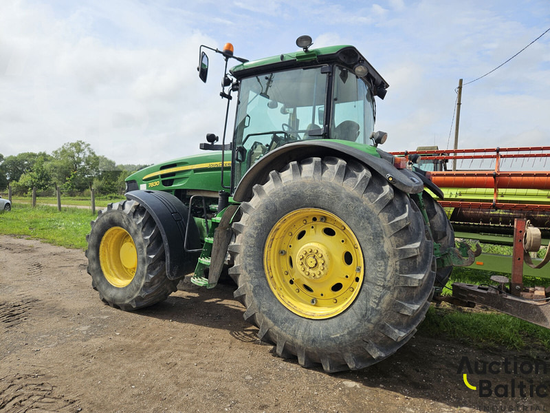 John Deere 7830 - Traktor: gambar 4 John Deere 7830 - Traktor: gambar 4