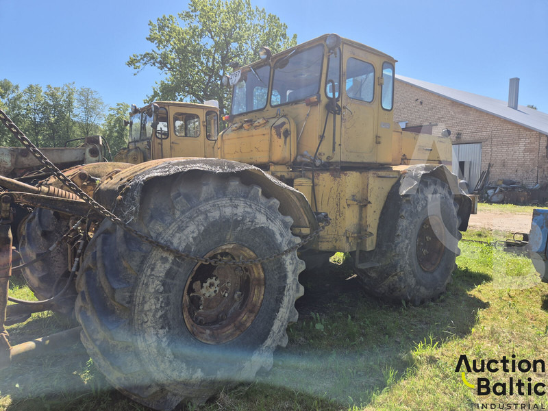 KIROVETS Kirovets K 701 - Traktor: gambar 4 KIROVETS Kirovets K 701 - Traktor: gambar 4