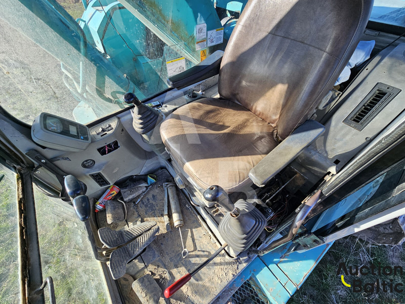 Kobelco SK 235 SR - Ekskavator perayap: gambar 5 Kobelco SK 235 SR - Ekskavator perayap: gambar 5