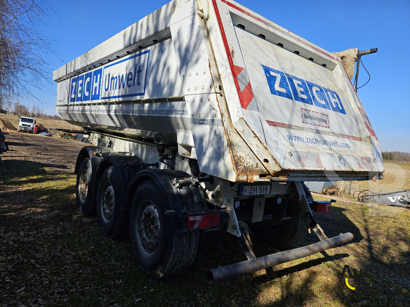 Kögel SKM 24 - Semi-trailer dengan terpal samping: gambar 4 Kögel SKM 24 - Semi-trailer dengan terpal samping: gambar 4