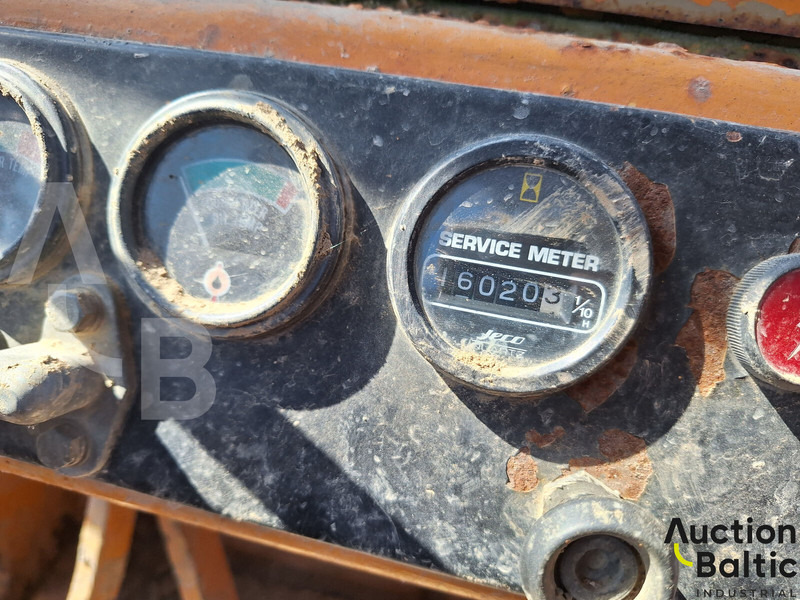 Komatsu D57S-1 - Crawler loader: gambar 4 Komatsu D57S-1 - Crawler loader: gambar 4